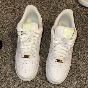 Air Force one white lime